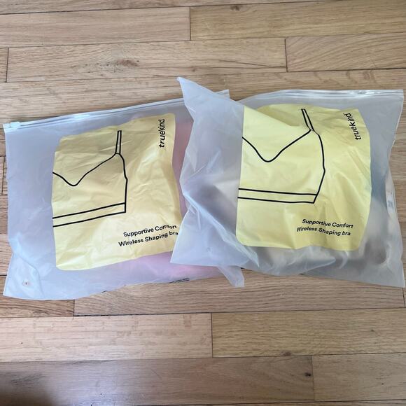 Elegant Cream Wireless Bra - Picture 13 of 14